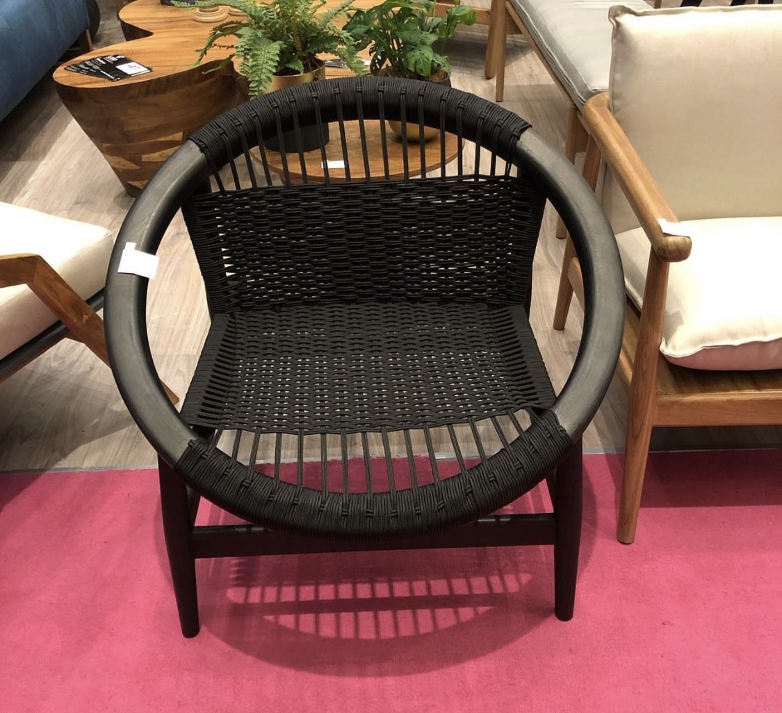 LAKA FURNITURE